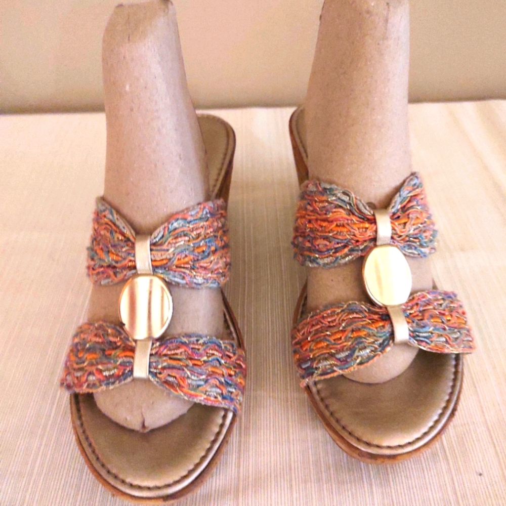 Sz 7 Sandals Made in Italy